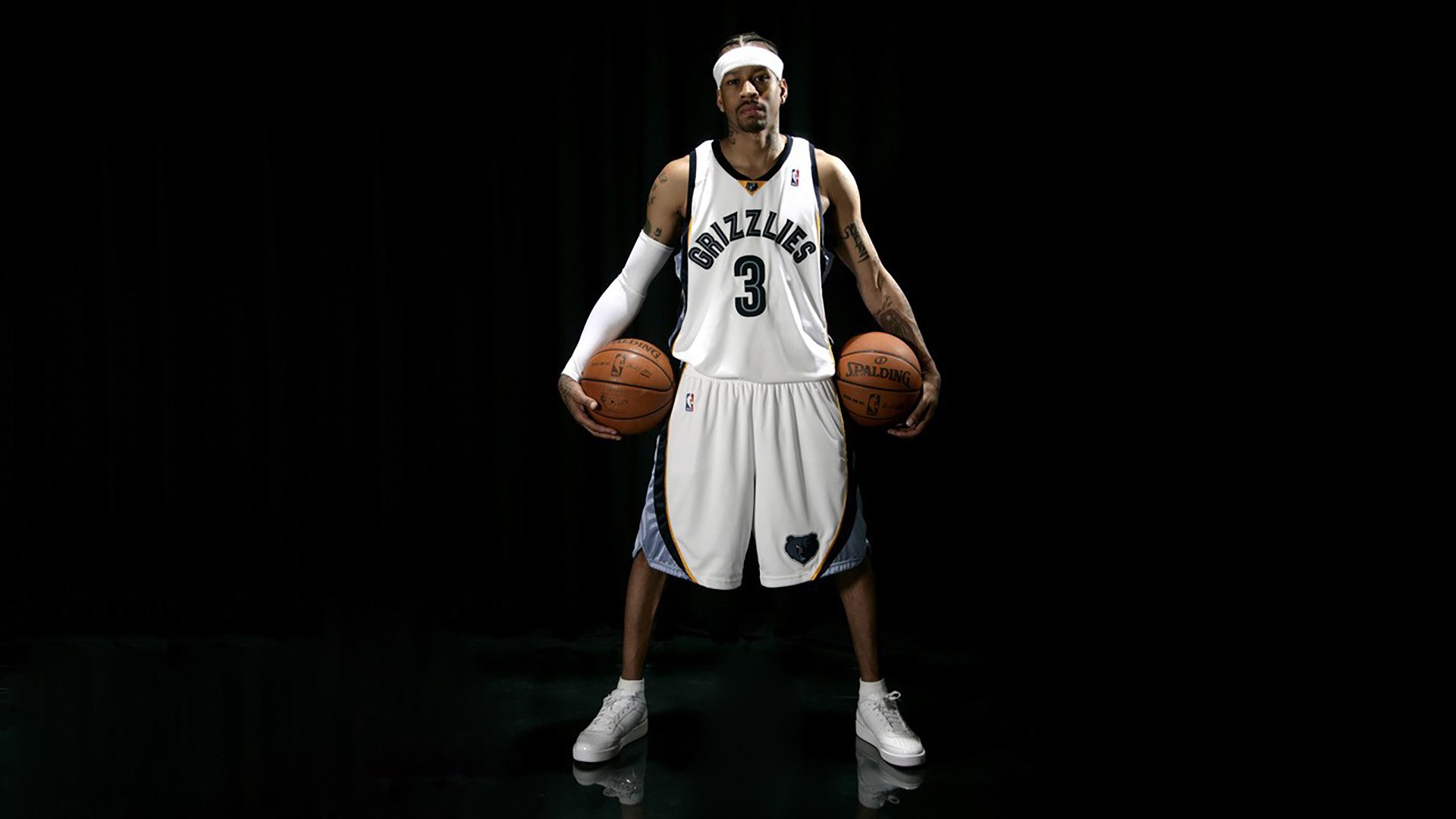 中国女篮用奋斗诠释荣耀，中国女篮事迹